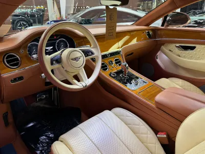 2022 بنتلي كونتيننتل جي تي