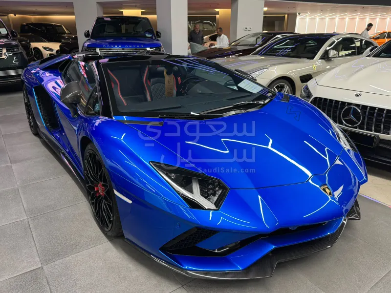 2019 لمبرجيني افنتادور اس