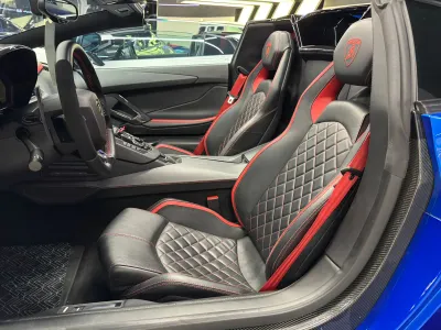 2019 لمبرجيني افنتادور اس