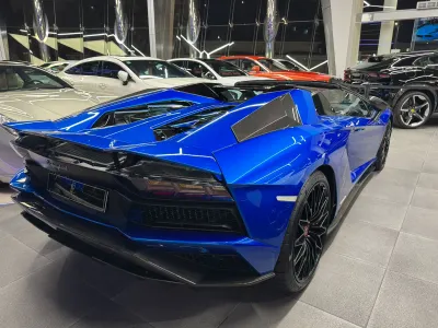 2019 لمبرجيني افنتادور اس