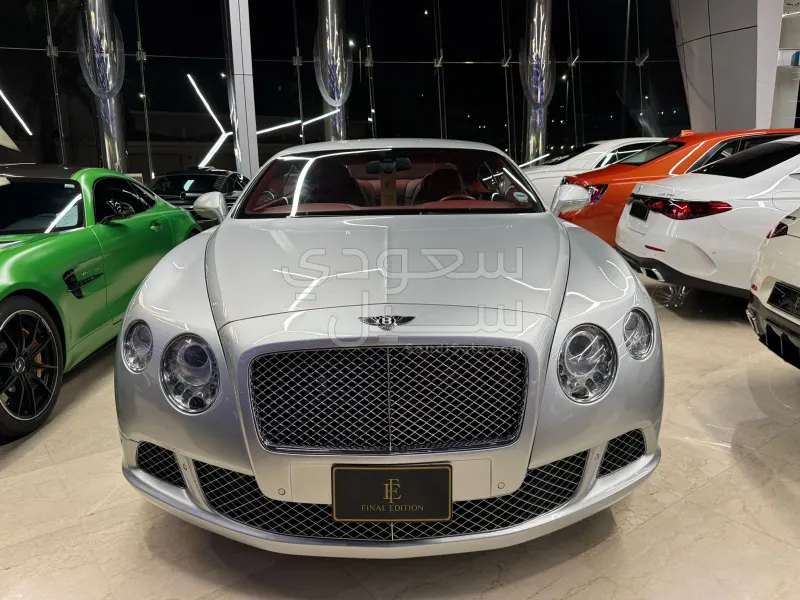2012 بنتلي كونتيننتل جي تي