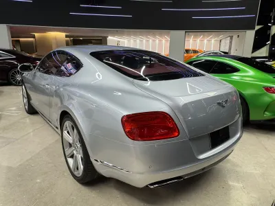 2012 بنتلي كونتيننتل جي تي