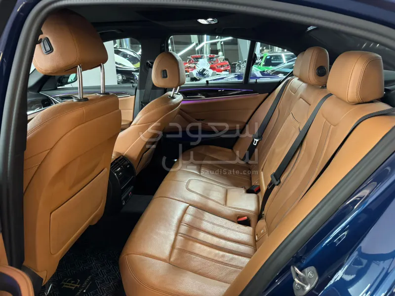 2023 بي ام دبليو الفئة الخامسة 520 أي