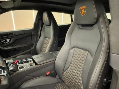 2022 لمبرجيني اوروس