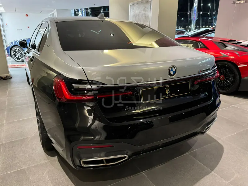 2020 بي ام دبليو الفئة السابعة 760 إل أي