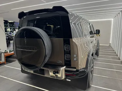 2021 لاند روفر ديفيندر