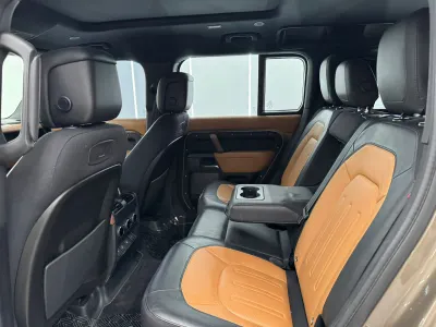 2021 لاند روفر ديفيندر