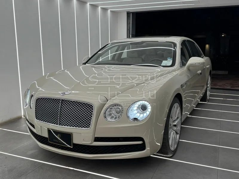 2014 بنتلي كونتيننتل فلاينج سبير