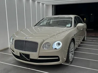 2014 بنتلي كونتيننتل فلاينج سبير
