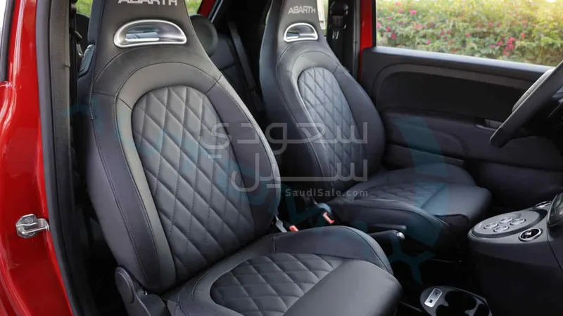 2024 فيات ابارث 695 توريزمو