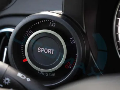 2024 فيات ابارث 695 توريزمو