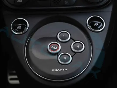 2024 فيات ابارث 695 توريزمو