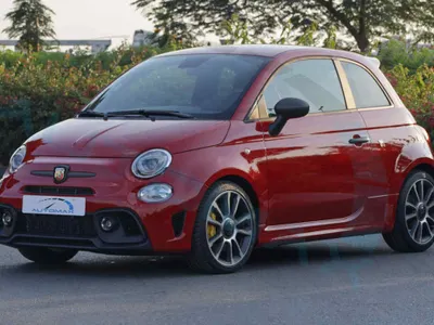 2024 فيات ابارث 695 توريزمو