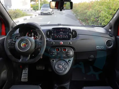 2024 فيات ابارث 695 توريزمو