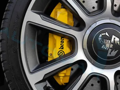 2024 فيات ابارث 695 توريزمو