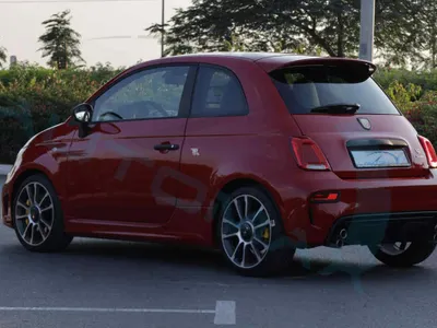 2024 فيات ابارث 695 توريزمو