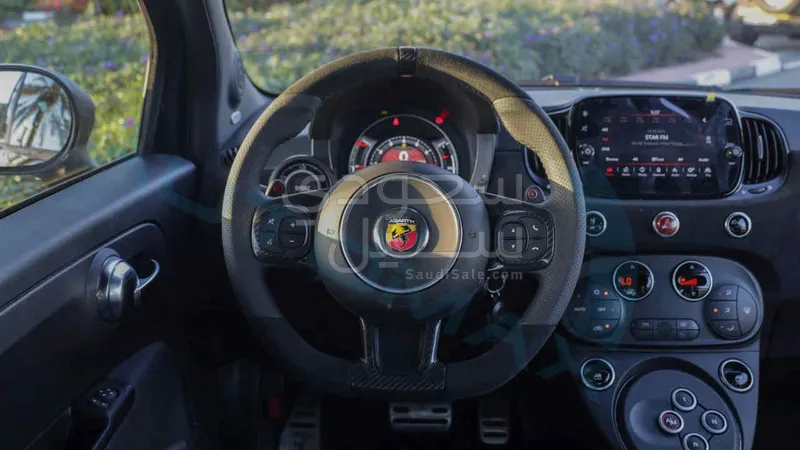 2024 فيات ابارث 695 70 انيفرساريو