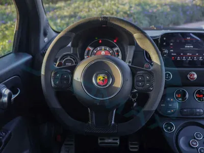 2024 فيات ابارث 695 70 انيفرساريو