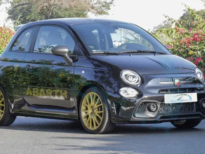 2024 فيات ابارث 695 70 انيفرساريو