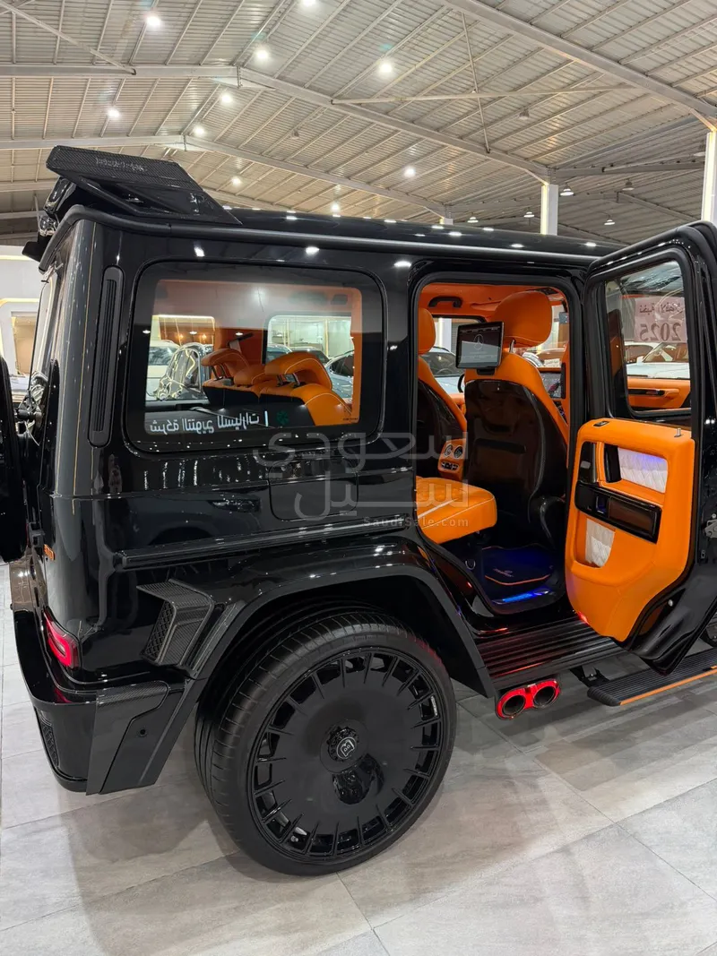 2025 مرسيدس - بنز جي برابوس 800