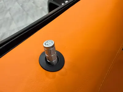 2025 مرسيدس - بنز جي برابوس 800