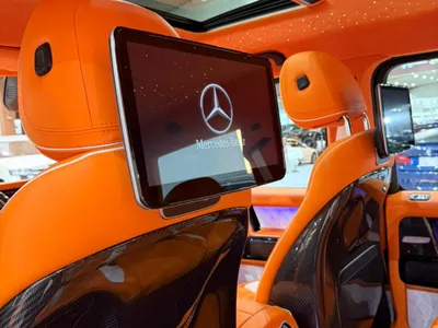 2025 مرسيدس - بنز جي برابوس 800