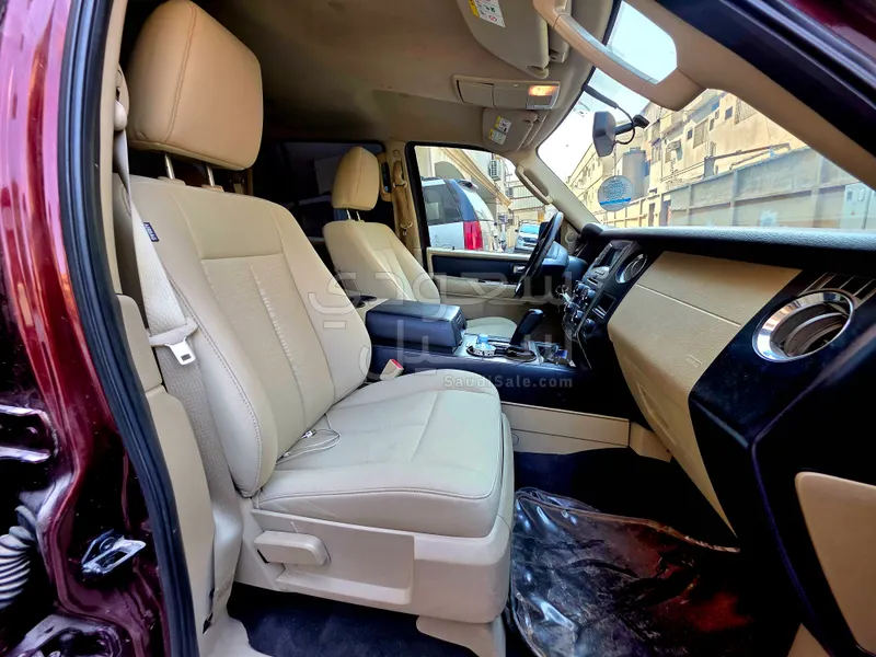 2016 فورد اكسبيديشن