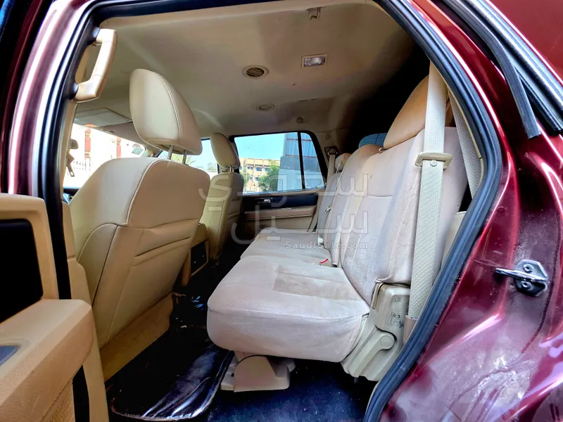 2016 فورد اكسبيديشن