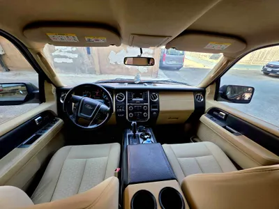 2016 فورد اكسبيديشن