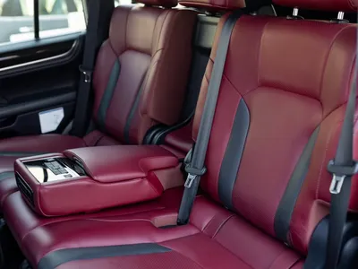 2018 لكزس إل إكس 570 اس