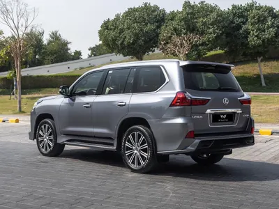 2018 لكزس إل إكس 570 اس