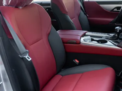 2022 لكزس إل إكس 600 إف