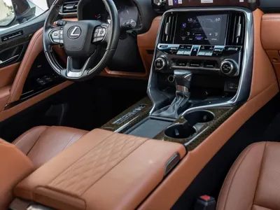 2022 لكزس إل إكس 600 vip بلاك بكج