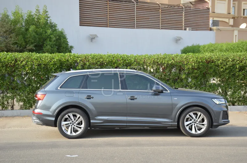 2021 اودي كيو 7 اس لاين