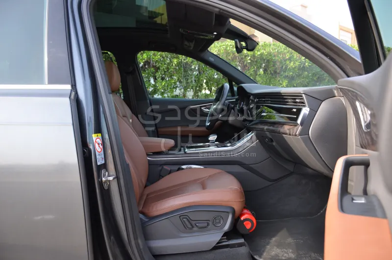 2021 اودي كيو 7 اس لاين