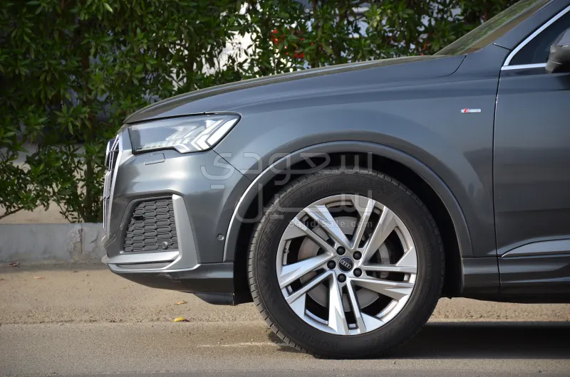 2021 اودي كيو 7 اس لاين