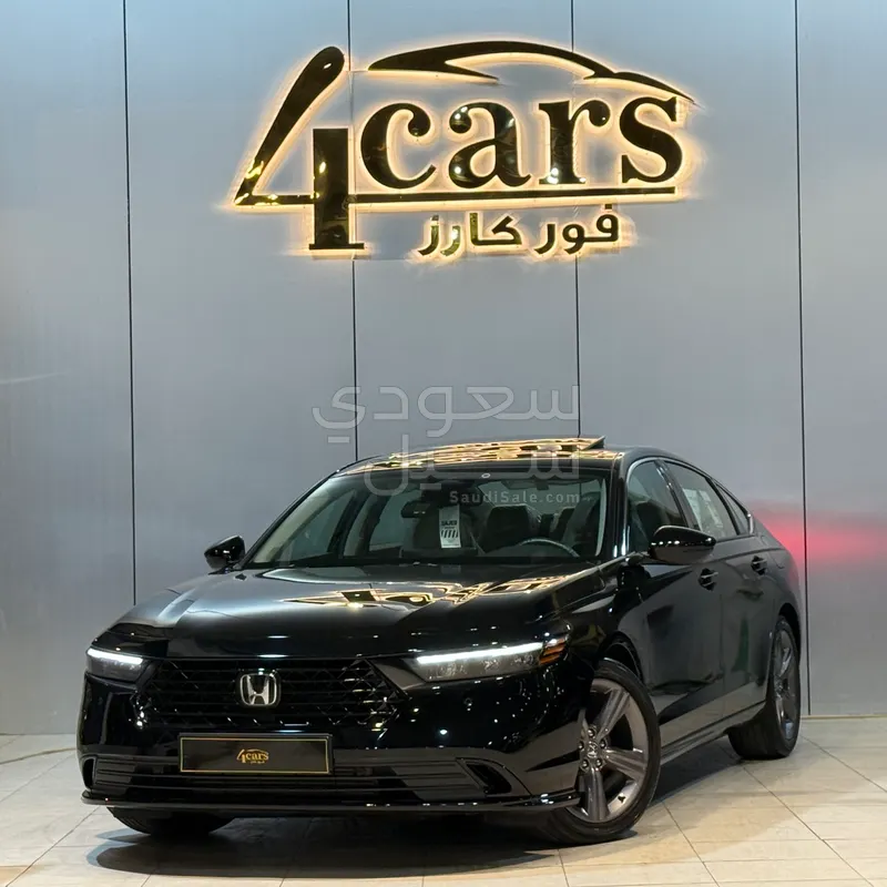 2025 هوندا اكورد إي إكس أي - بي