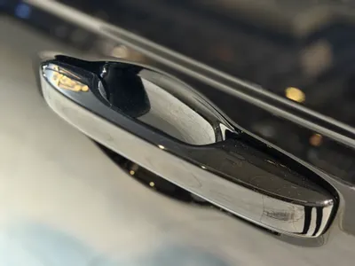 2025 هوندا اكورد إي إكس أي - بي