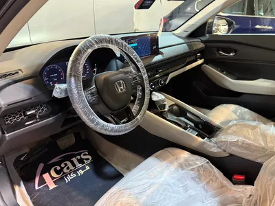 2025 هوندا اكورد إي إكس أي - بي