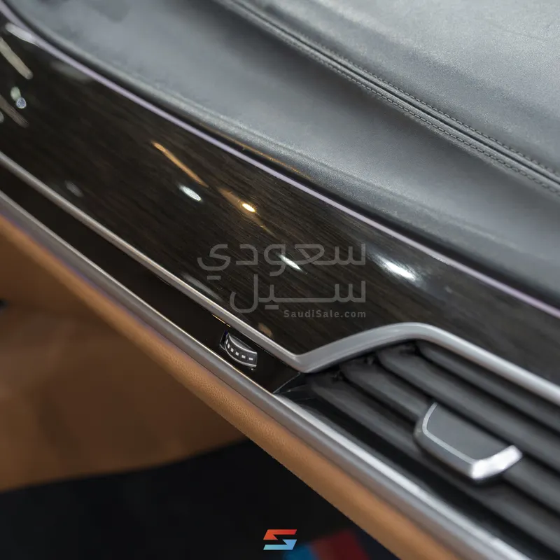 2019 بي ام دبليو الفئة السابعة 730 إل أي