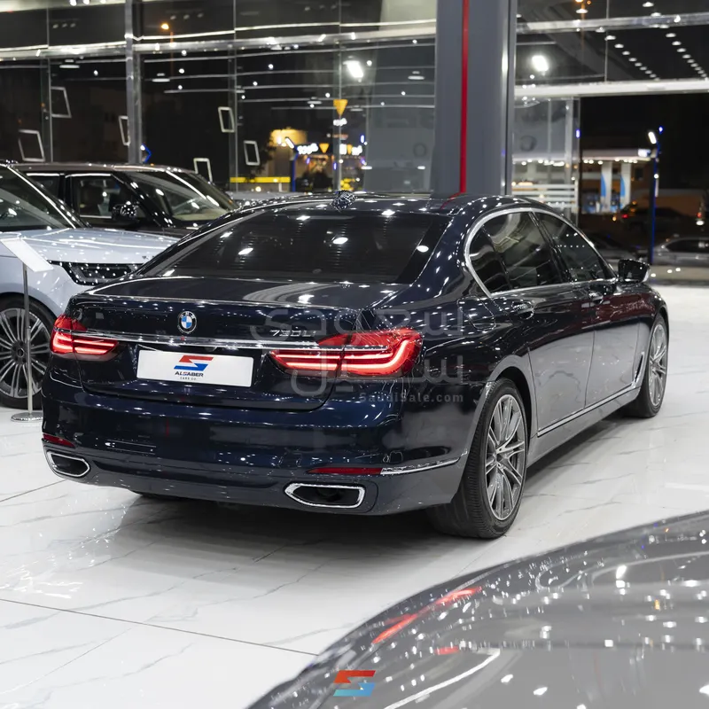 2019 بي ام دبليو الفئة السابعة 730 إل أي