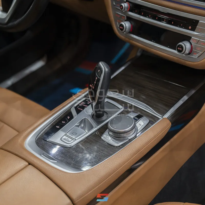 2019 بي ام دبليو الفئة السابعة 730 إل أي