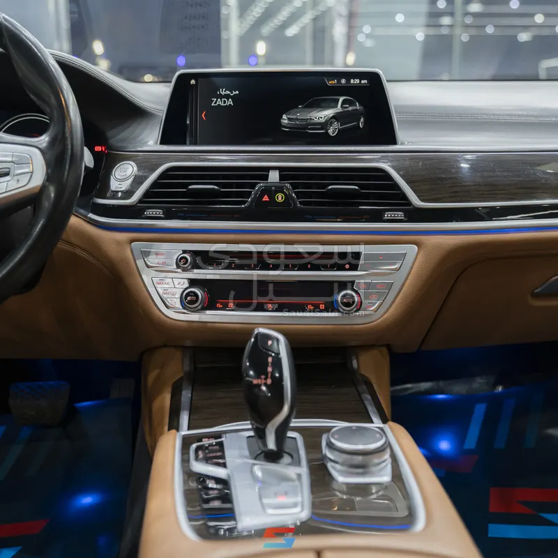 2019 بي ام دبليو الفئة السابعة 730 إل أي