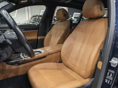 2019 بي ام دبليو الفئة السابعة 730 إل أي