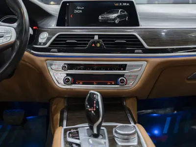 2019 بي ام دبليو الفئة السابعة 730 إل أي