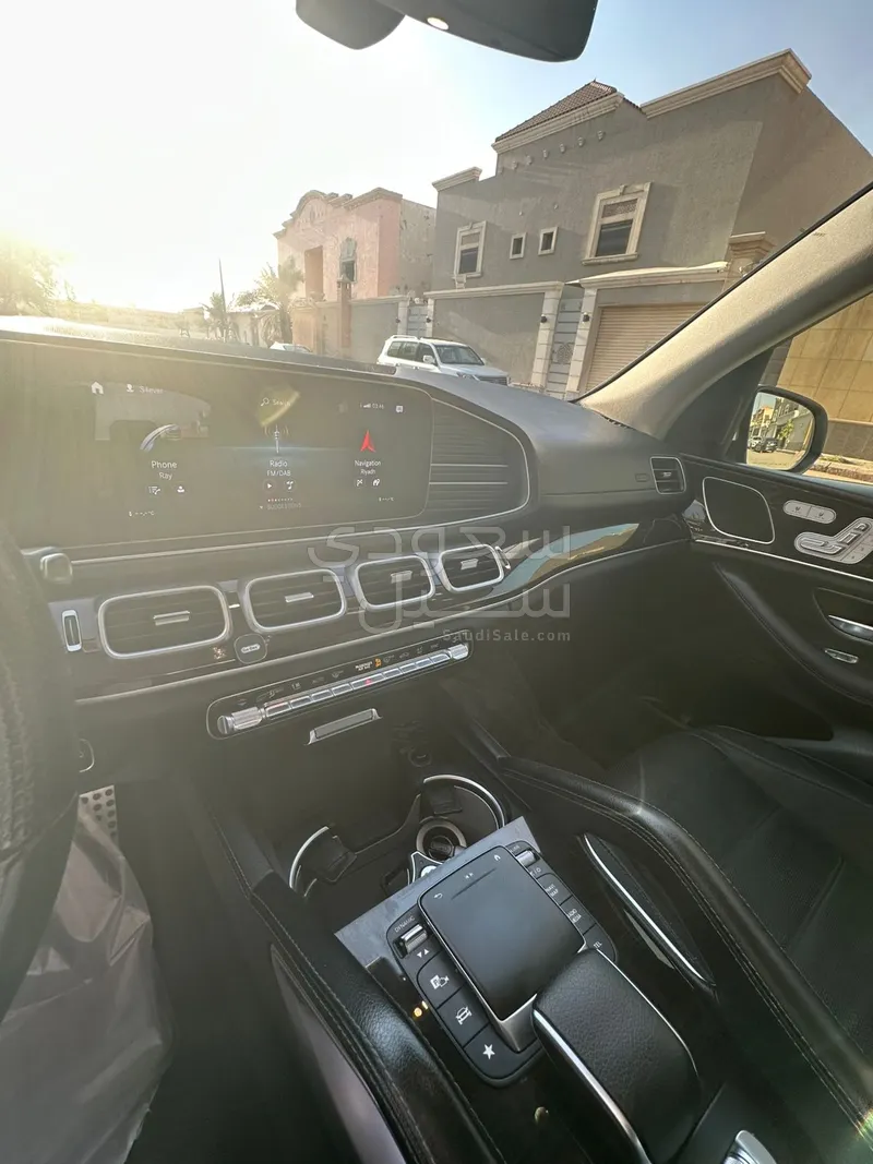 2021 مرسيدس - بنز جي إل إس 450