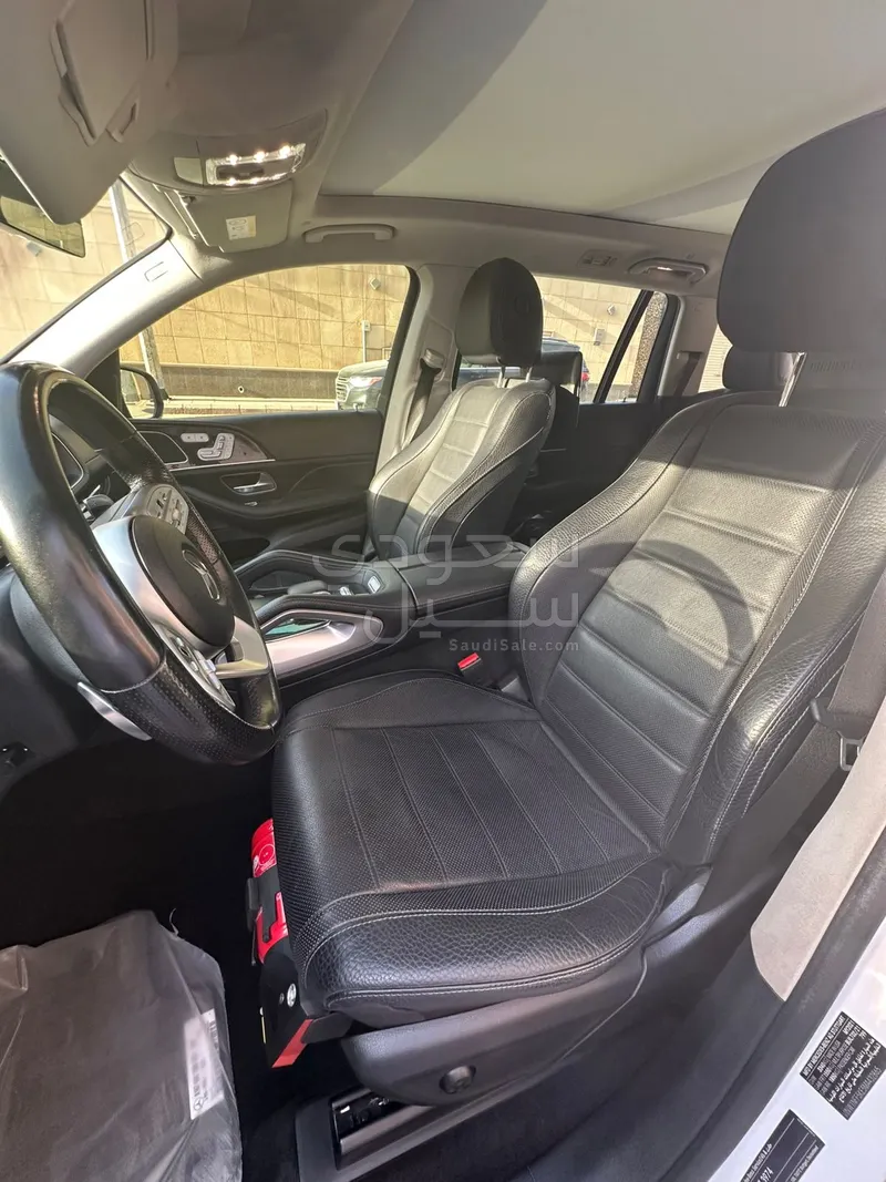 2021 مرسيدس - بنز جي إل إس 450