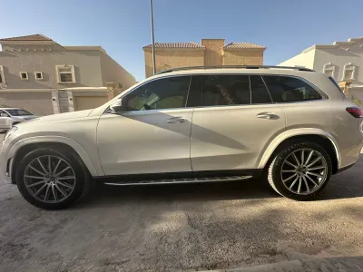 2021 مرسيدس - بنز جي إل إس 450