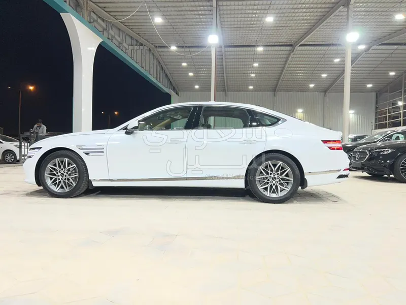 2026 جينيسيس جي 80