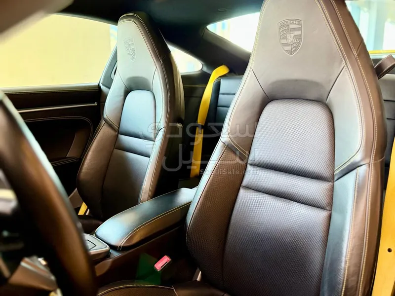 2020 بورش 911 كاريرا اس